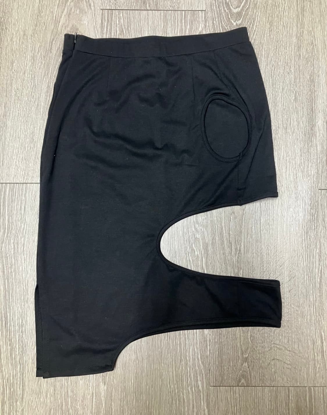 페인츄얼 컷아웃 스커트 상품이미지4