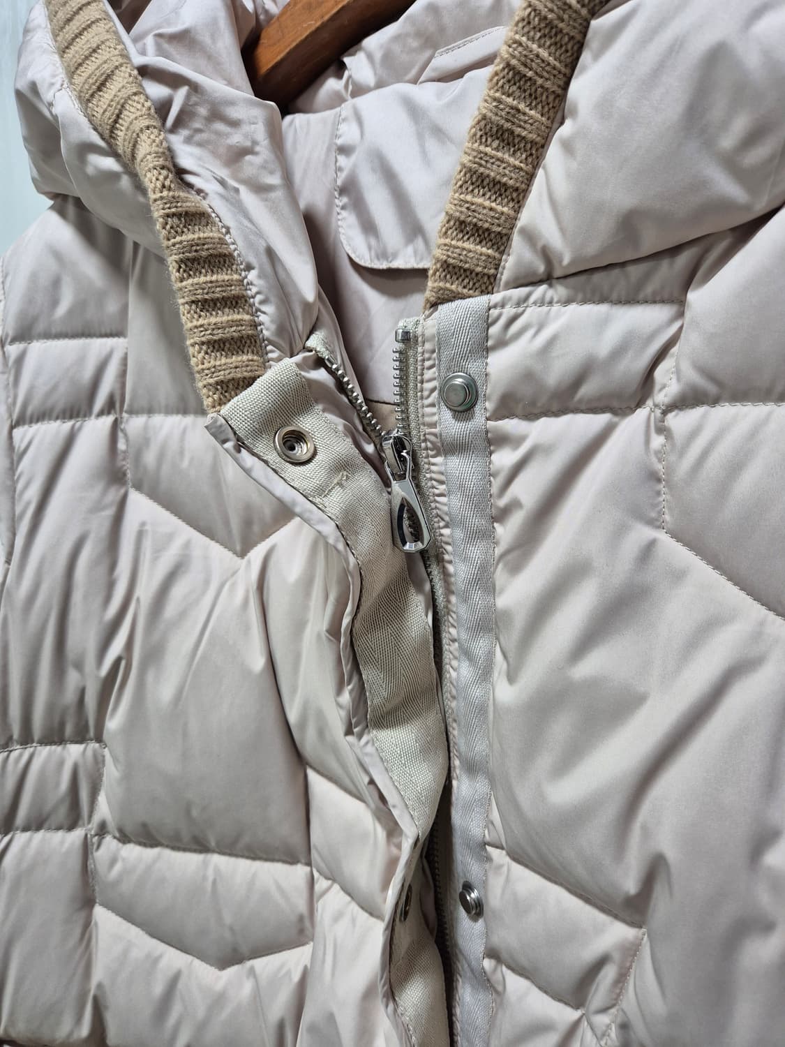 빈티지 아이보리 니트 배색 후드 거위털패딩 상품이미지4