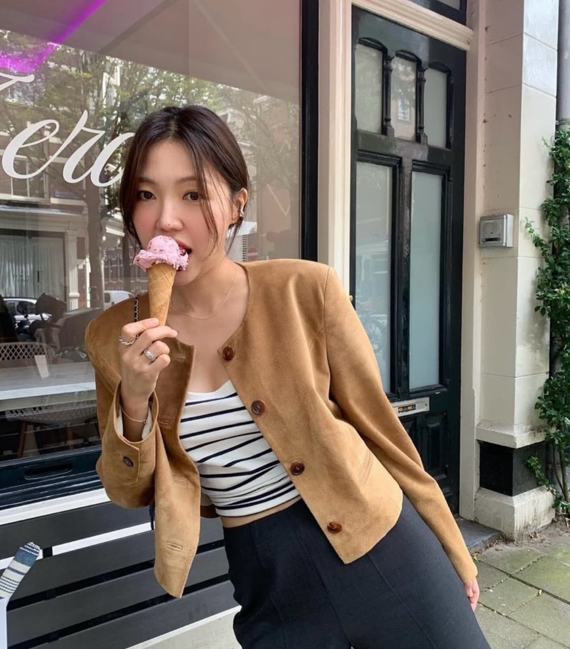 타낫 haag 크롭 스웨이드 자켓 상품이미지1