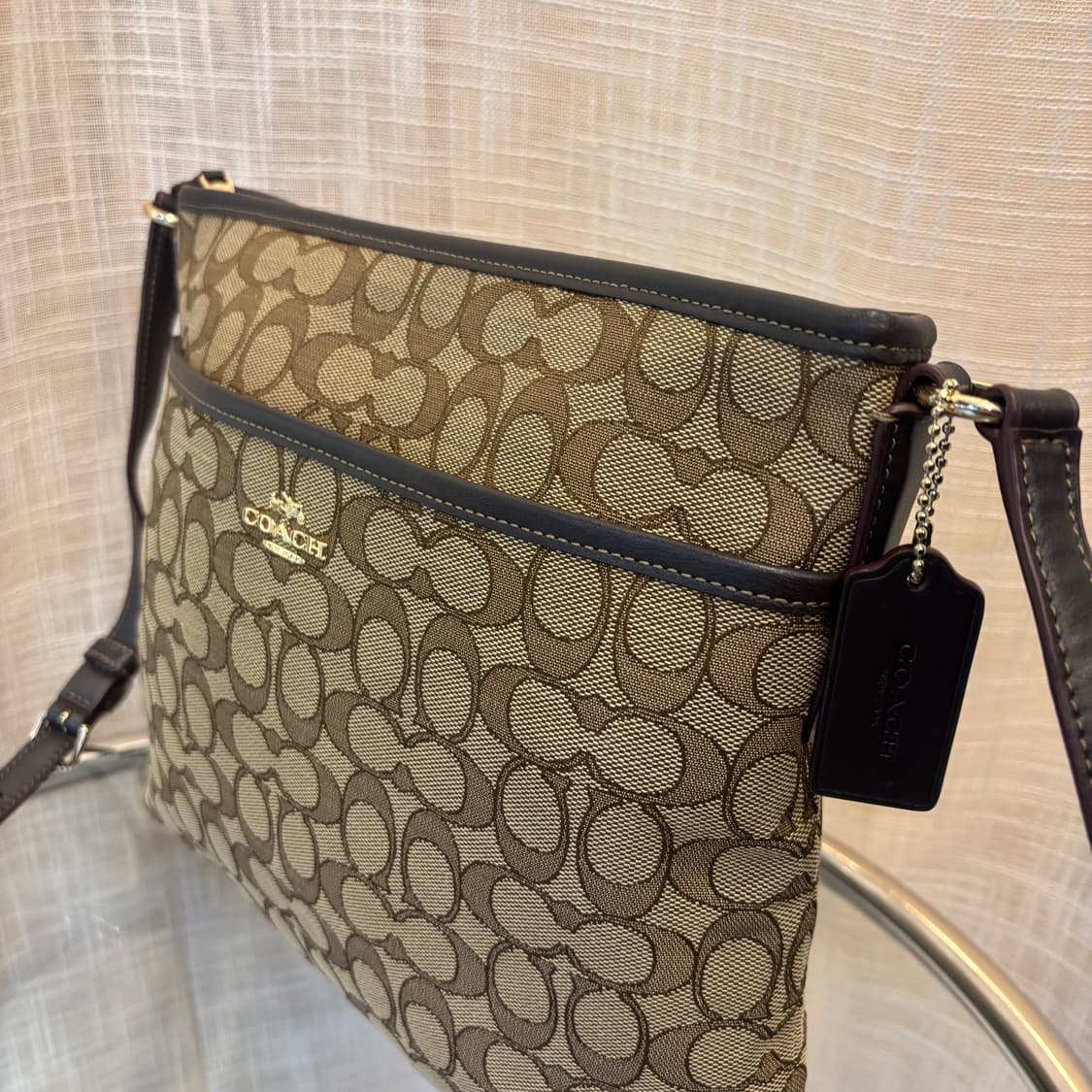 정품 코치 패브릭 사각 크로스백     상품이미지4