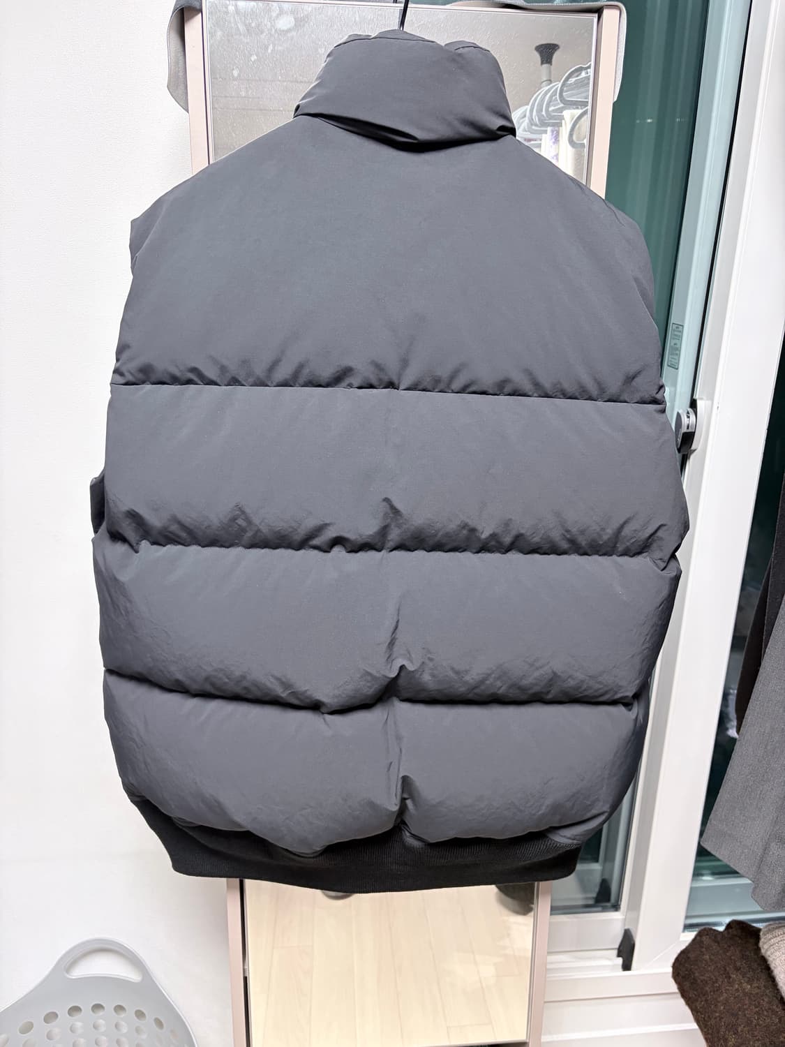 Sacai 패딩 베스트 4사이즈 상품이미지2