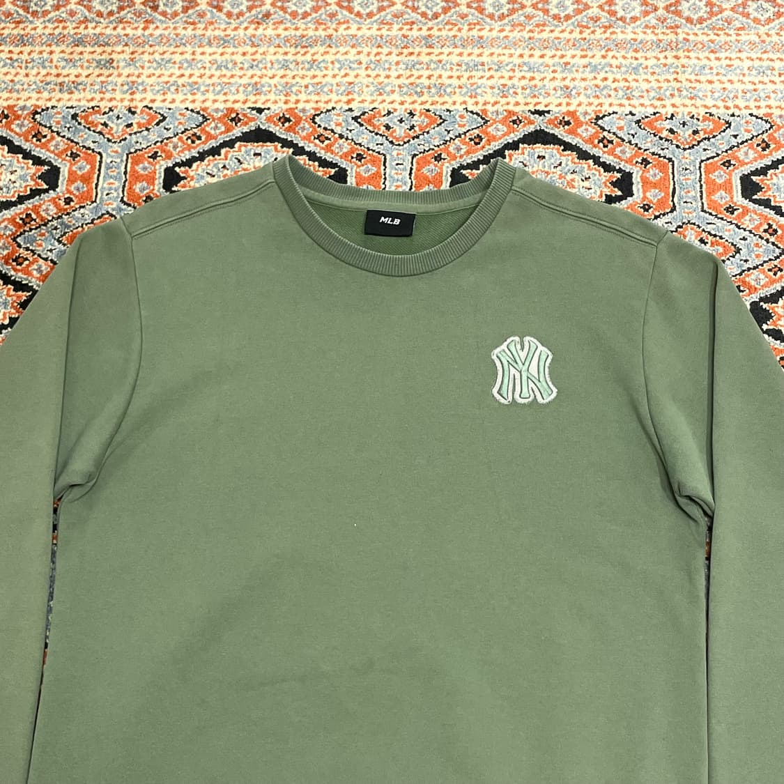 MLB 뉴욕양키스 카키 맨투맨 티셔츠 호칭155 상품이미지2