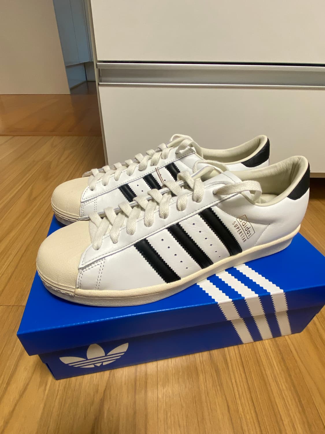 아디다스 슈퍼스타 빈티지 코어 화이트 JQ3254 상품이미지2