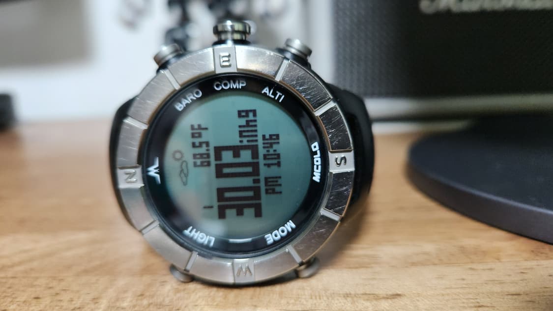 # 엠콜로 등산시계 아웃도어시계 50m 전자시계 산악시계 급처 상품이미지8