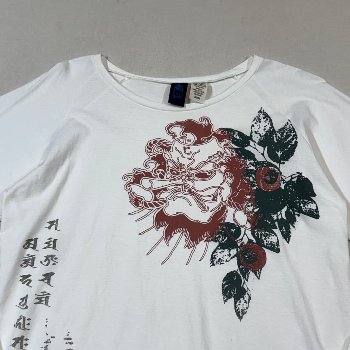 L) 카라쿠리 타마시 오리엔탈 그래픽 롱슬리브 티셔츠 상품이미지3