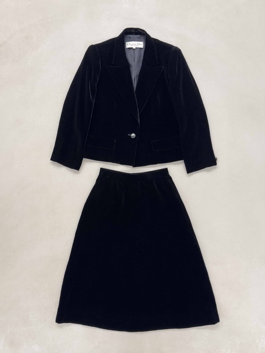 디올 벨벳 셋업 상품이미지2