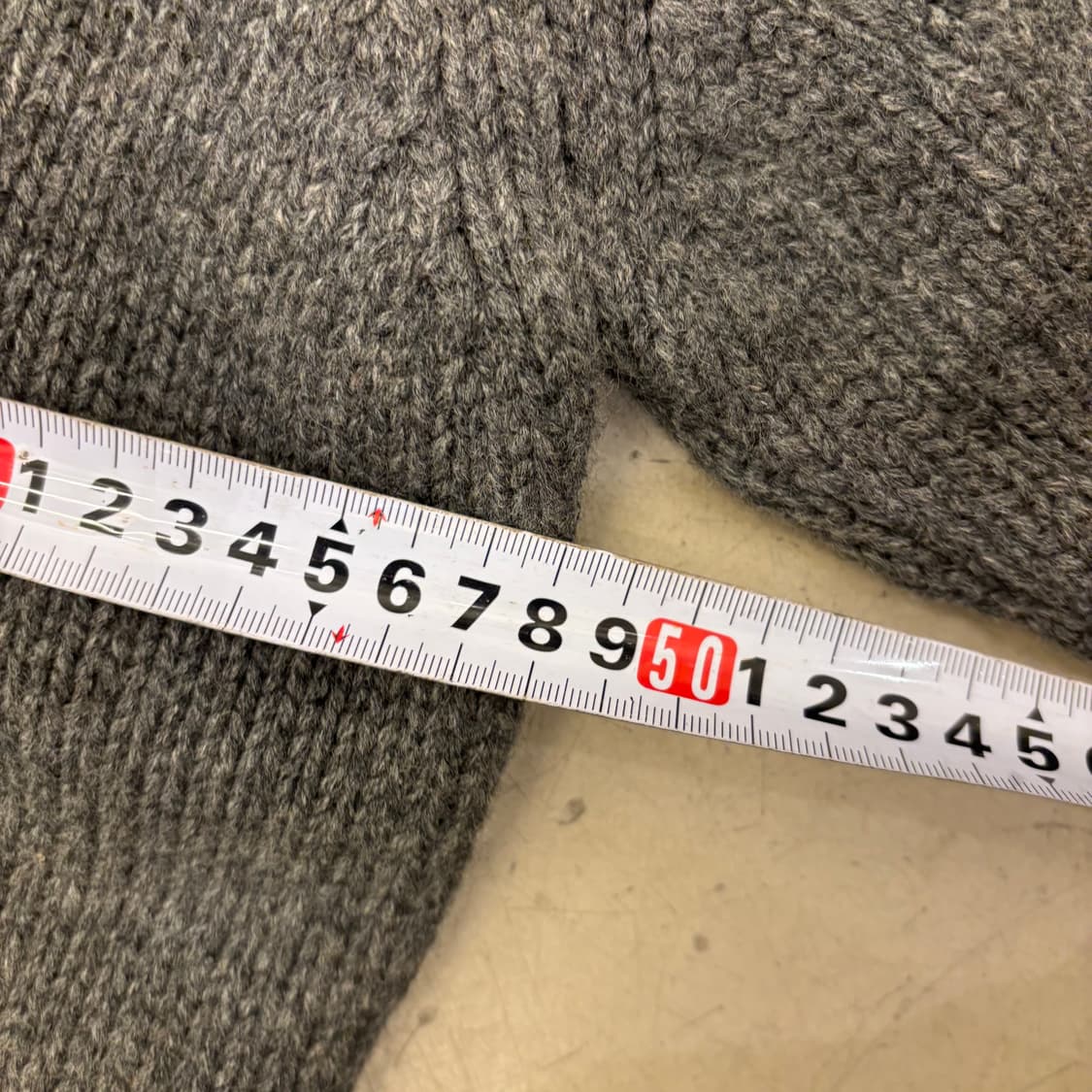 이스트하버서플러스 브이넥 그레이 스웨터 상품이미지6