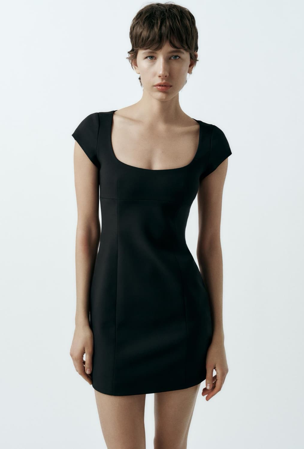 ZARA 자라 블랙 미니원피스 상품이미지1