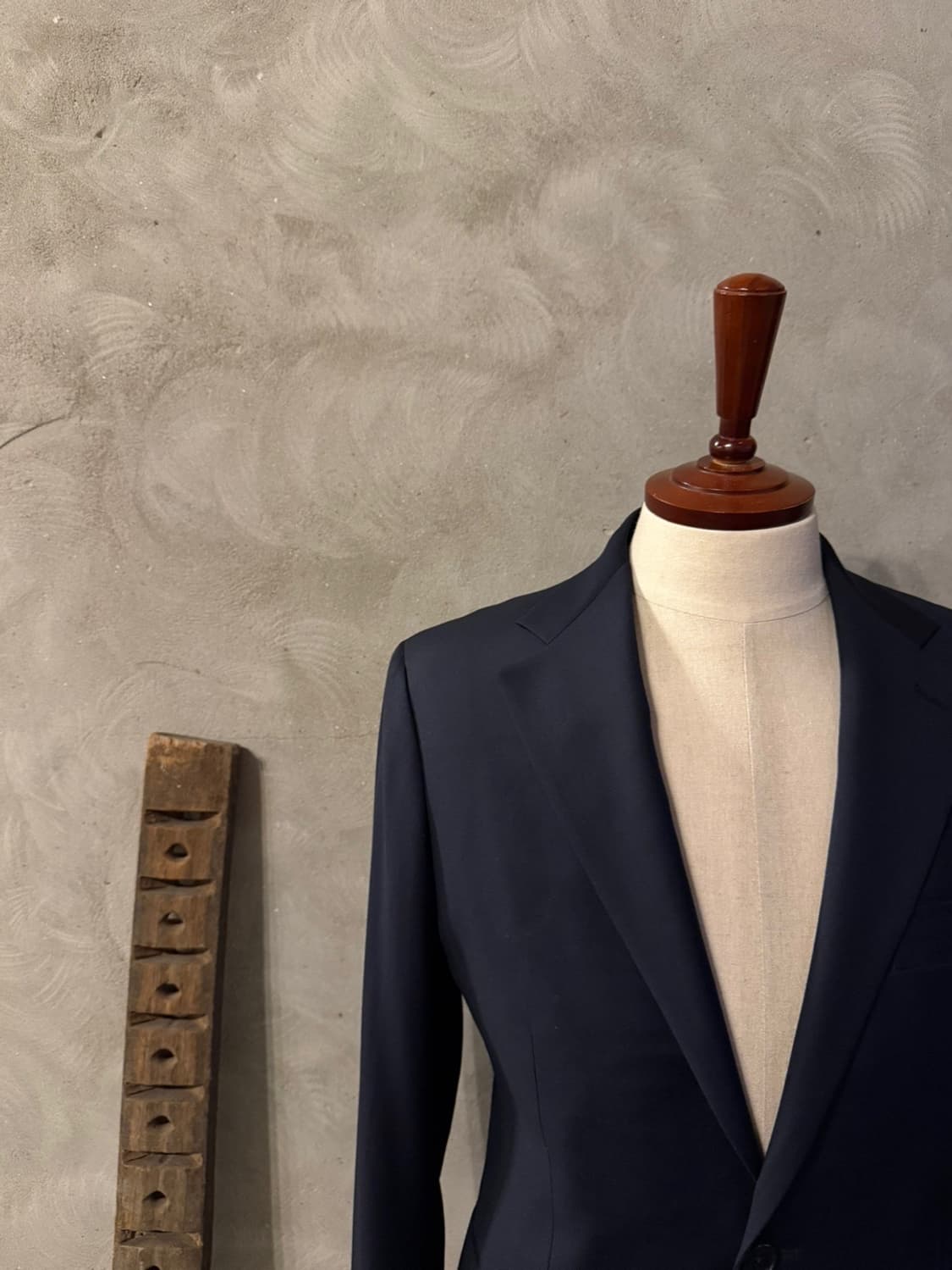 클래식마켓 네이비 블레이저 슬림100 상품이미지2