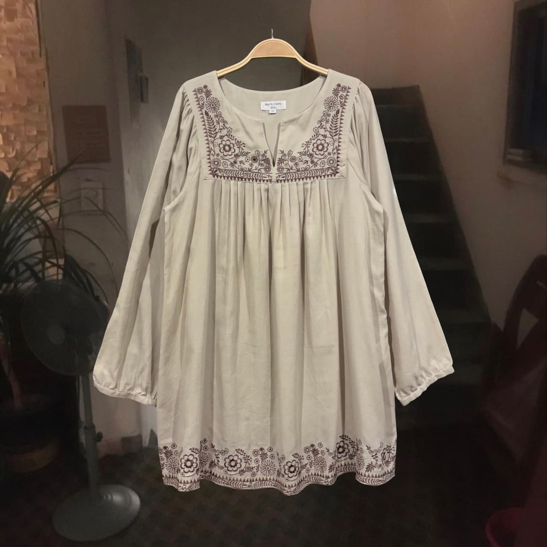 일본 빈티지 베이지 루즈핏 자수 모리걸 블라우스 상품이미지1