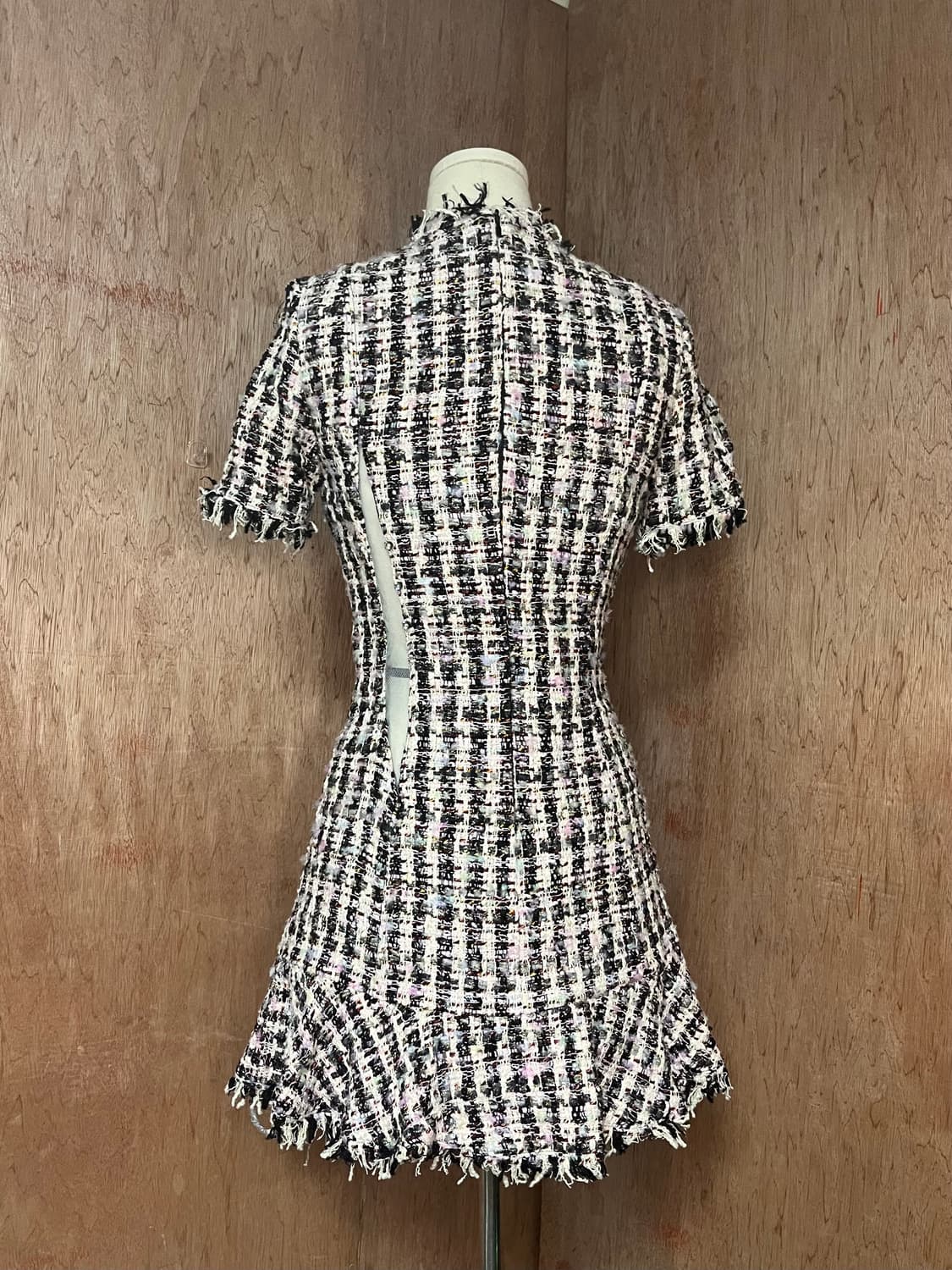 샌디리앙 트위드 메쉬 절개 드레스 상품이미지3