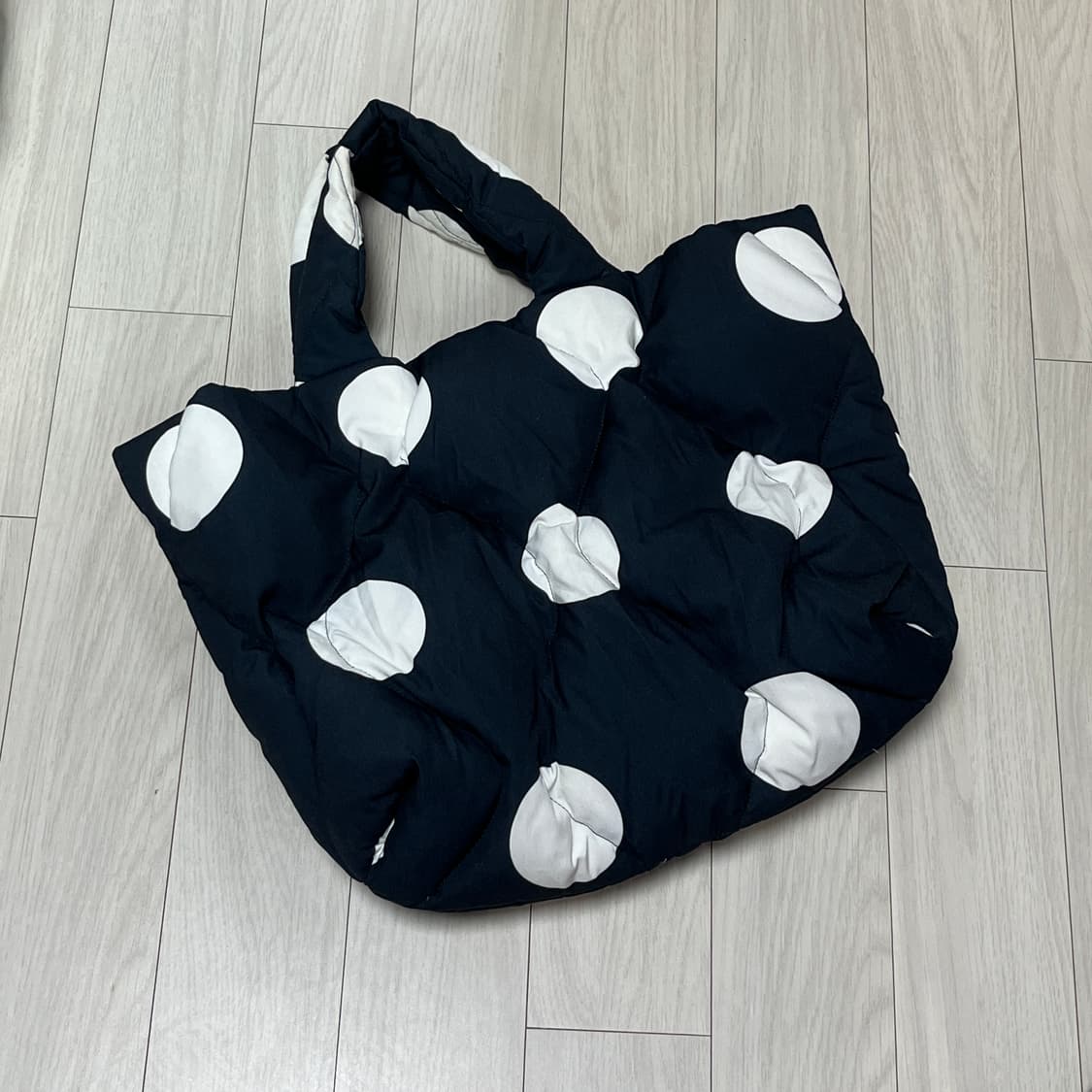 쿠키시 패딩 도트 백 상품이미지2