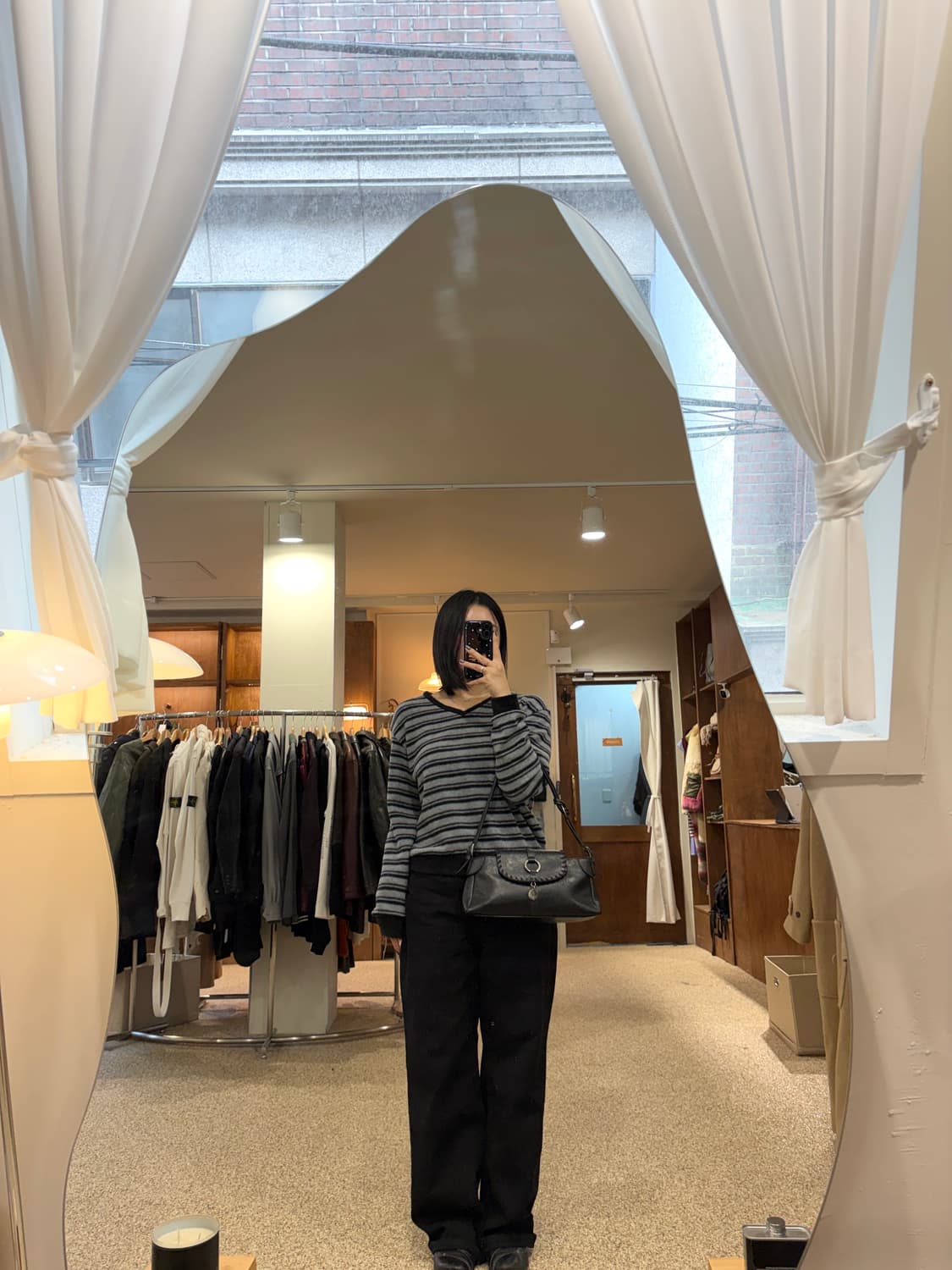 발렌티노 루디 레더 숄더백 상품이미지2