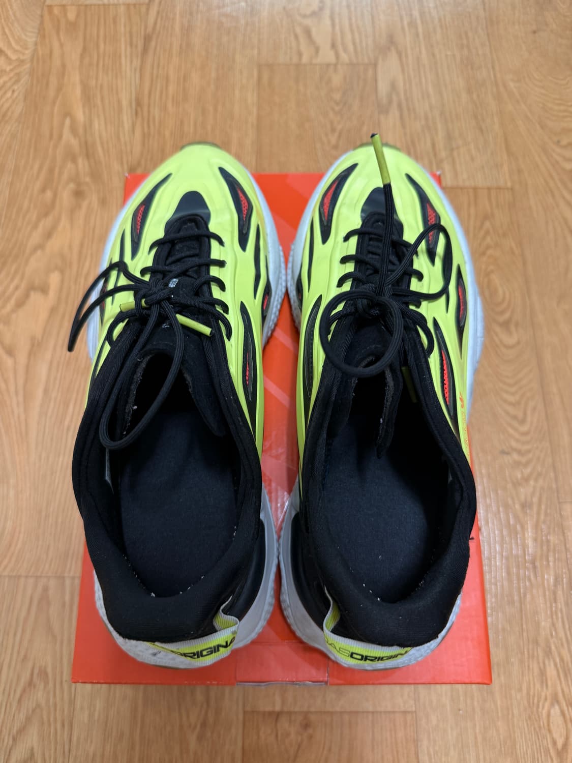 아디다스 오즈위고 신발 상품이미지1