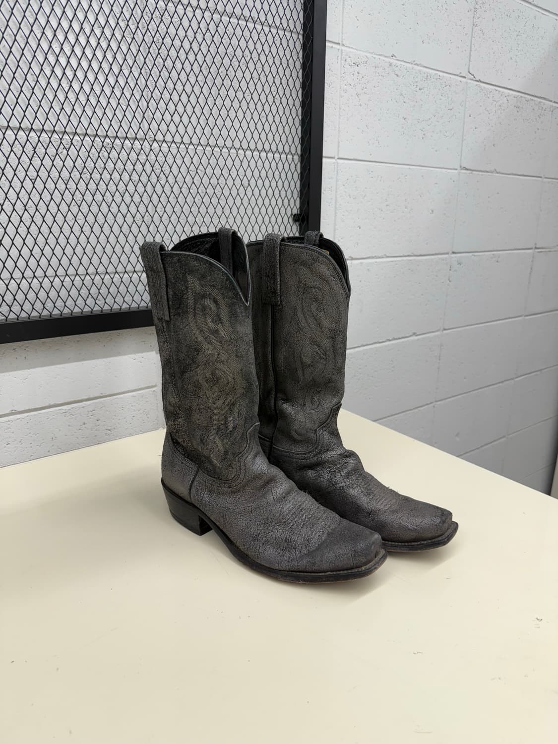 Lucchese Roughout Grey Leather 10D 상품이미지1