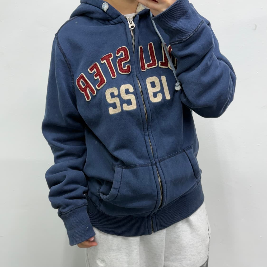 [L] 홀리스터 네이비 후드집업 상품이미지2