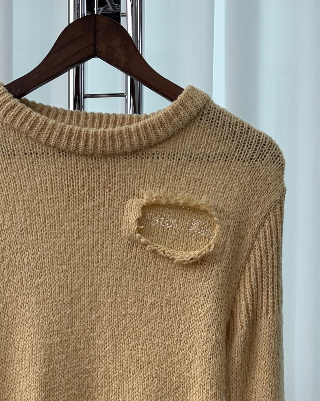 [S]마뗑킴 Matin kim 데미지 솔리드 니트 라이트 옐로우 상품이미지7