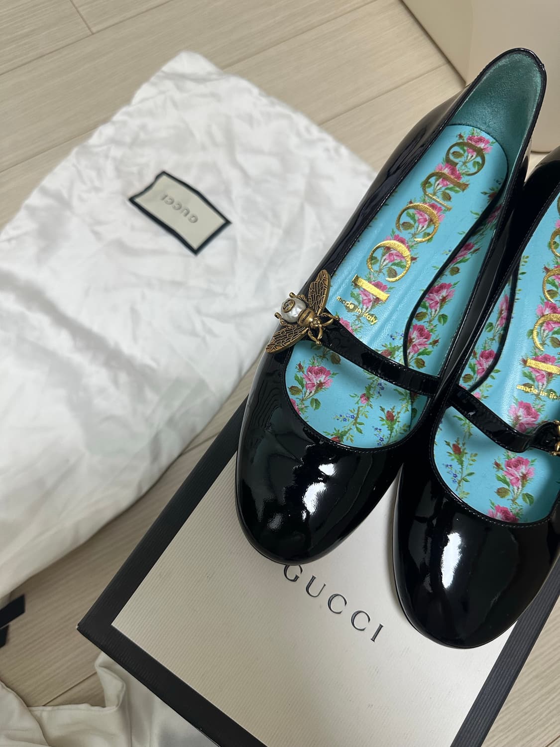 구찌 플랫 슈즈 상품이미지1