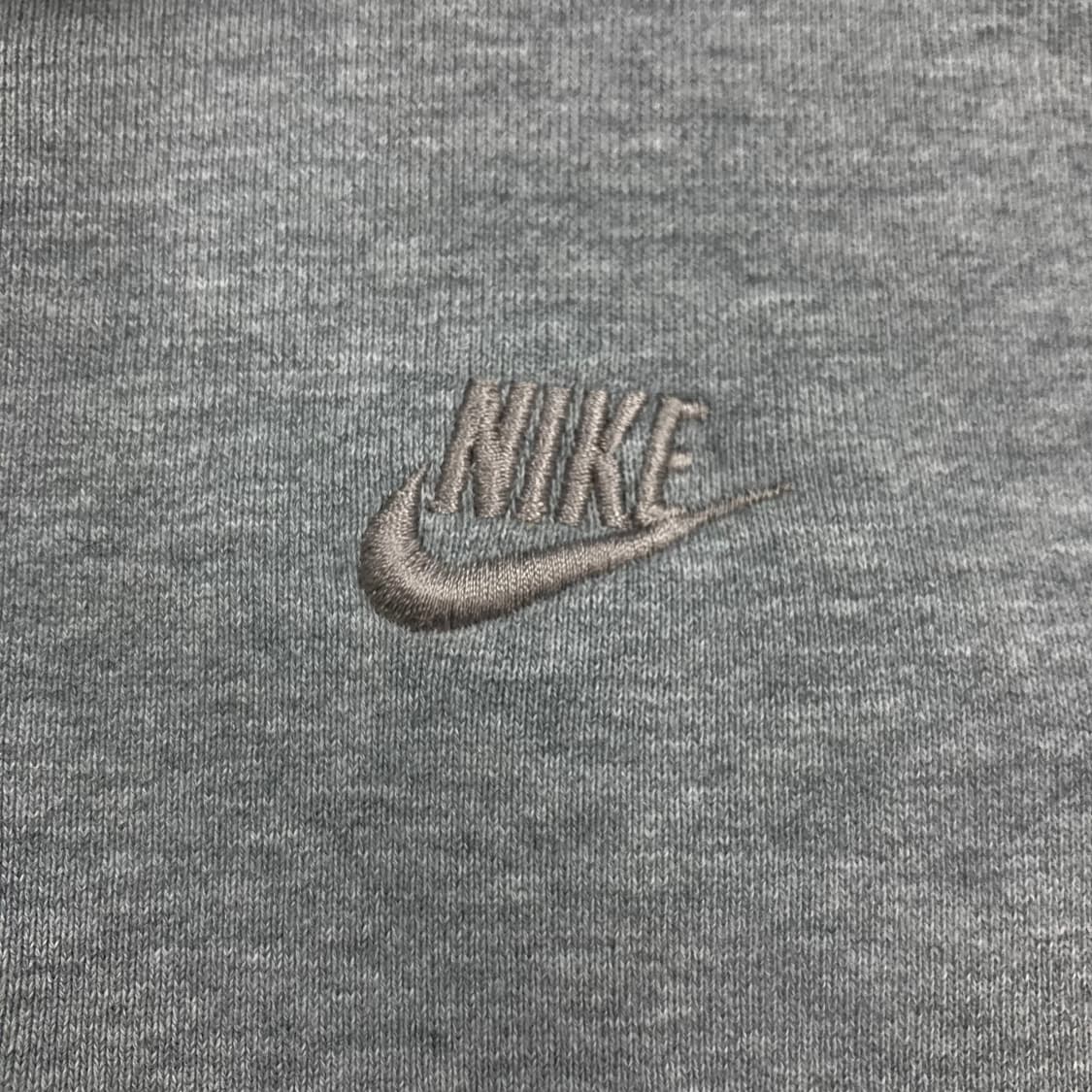 나이키 그레이 컬러 스몰 로고 하프 집업 후드티 상품이미지2