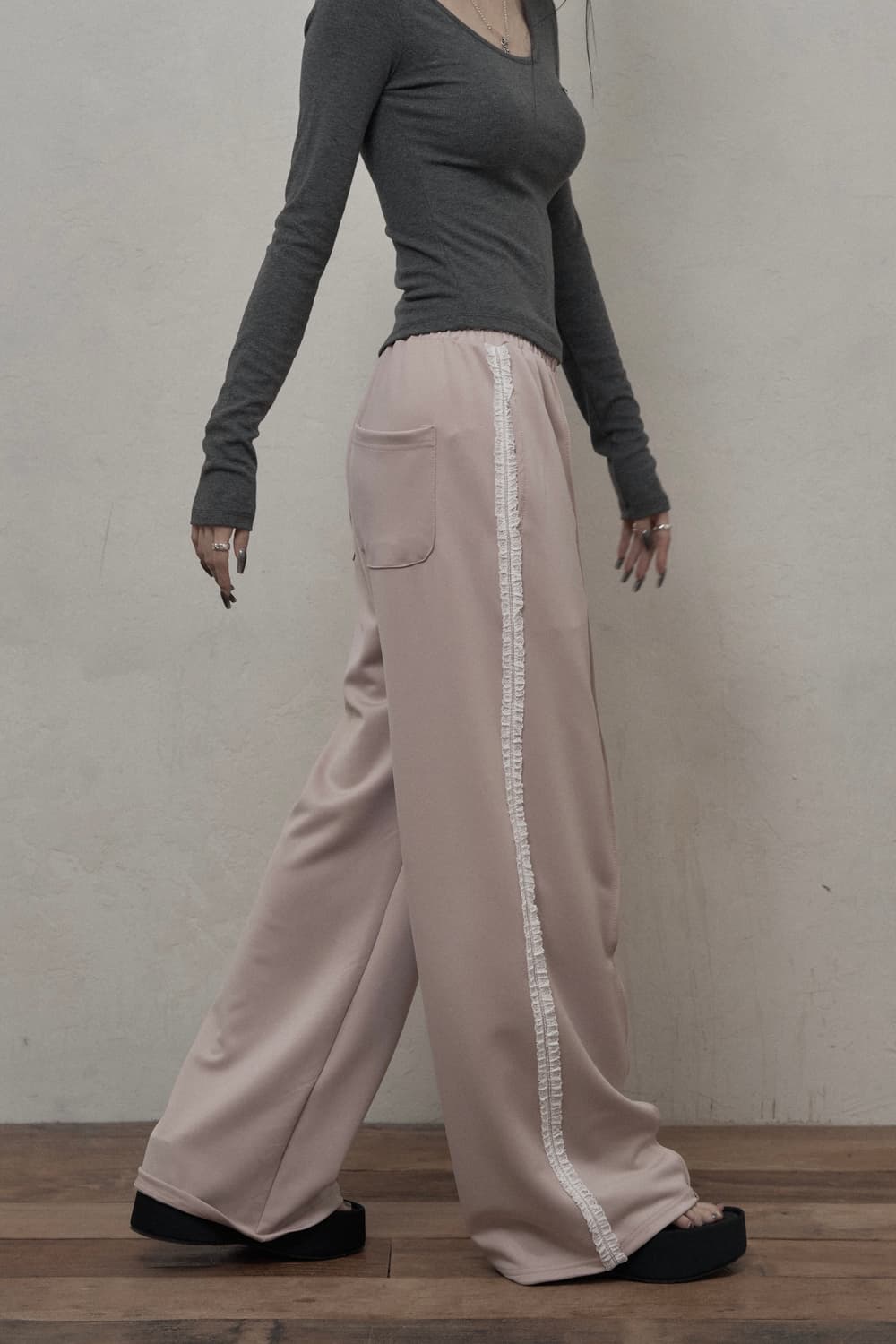 카키포인트 레이스 트랙 팬츠 핑크 상품이미지2