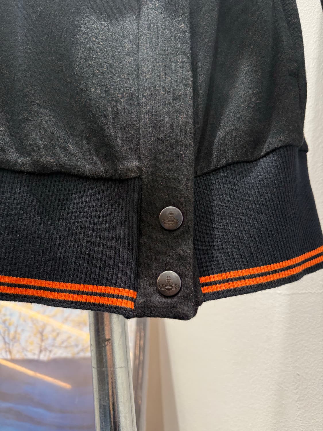 비비안웨스트우드 레드라벨 하이넥 집업 상품이미지5