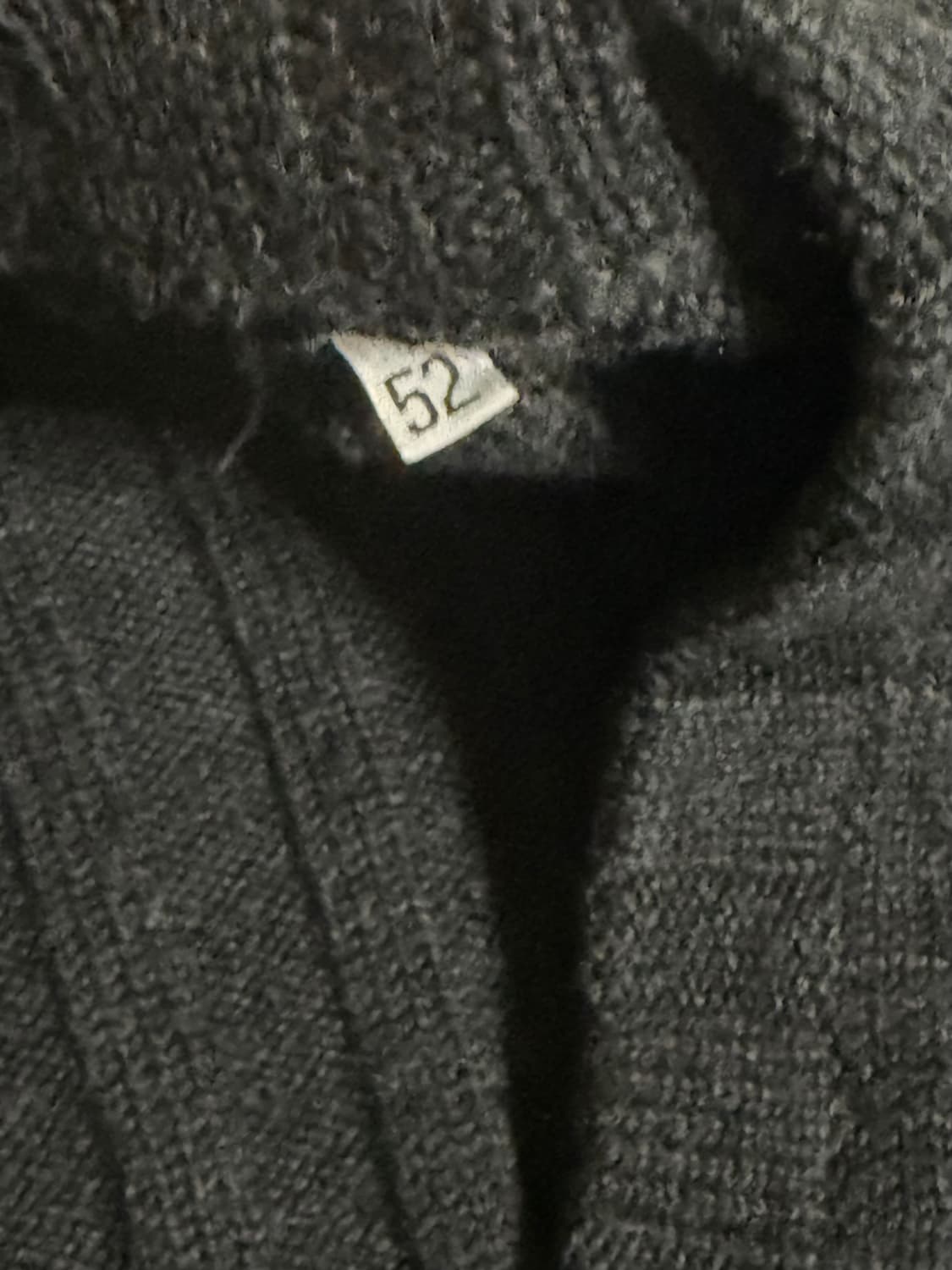 돌체앤가바나 버진울 브이넥 니트 상품이미지3