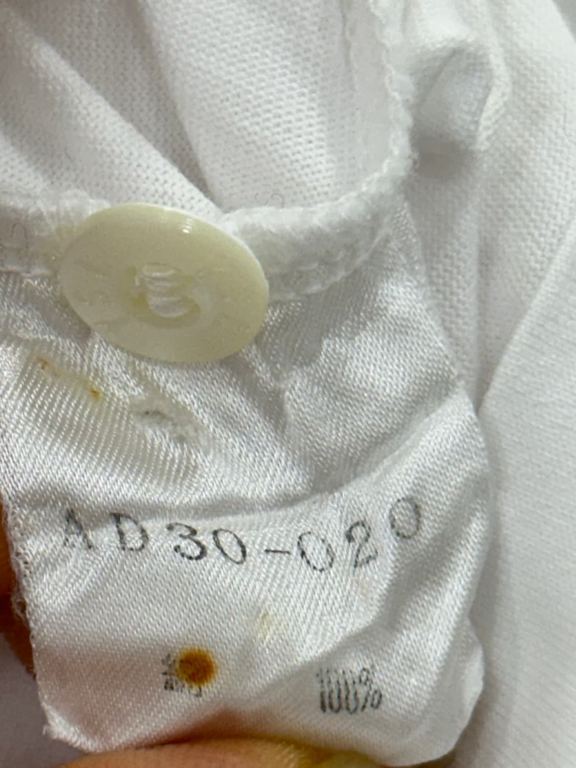 입생로랑 남성 화이트 반팔 상품이미지7