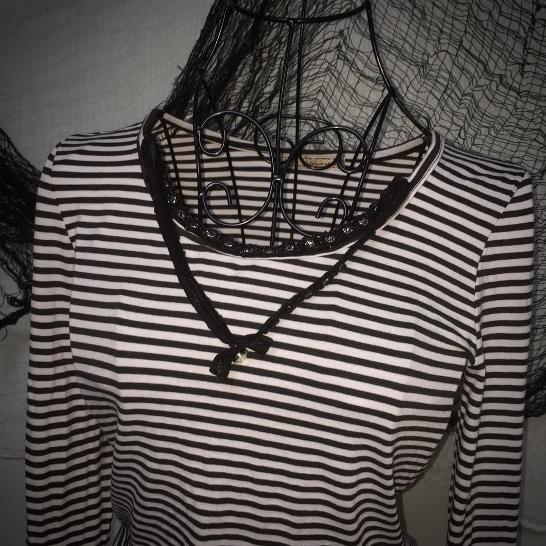 Stripe Cubic Halter Top 상품이미지3