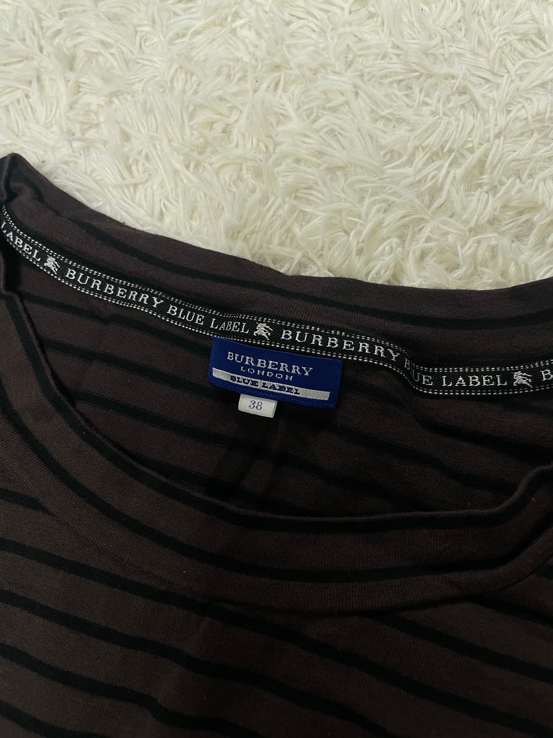 버버리 브라운스트라이프반팔티 상품이미지4