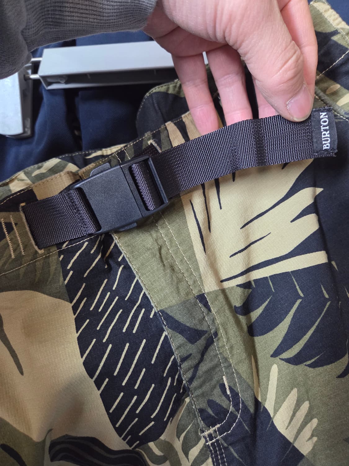 Burton 버튼 벨티드 립스타 하와이안 반바지 32 상품이미지6