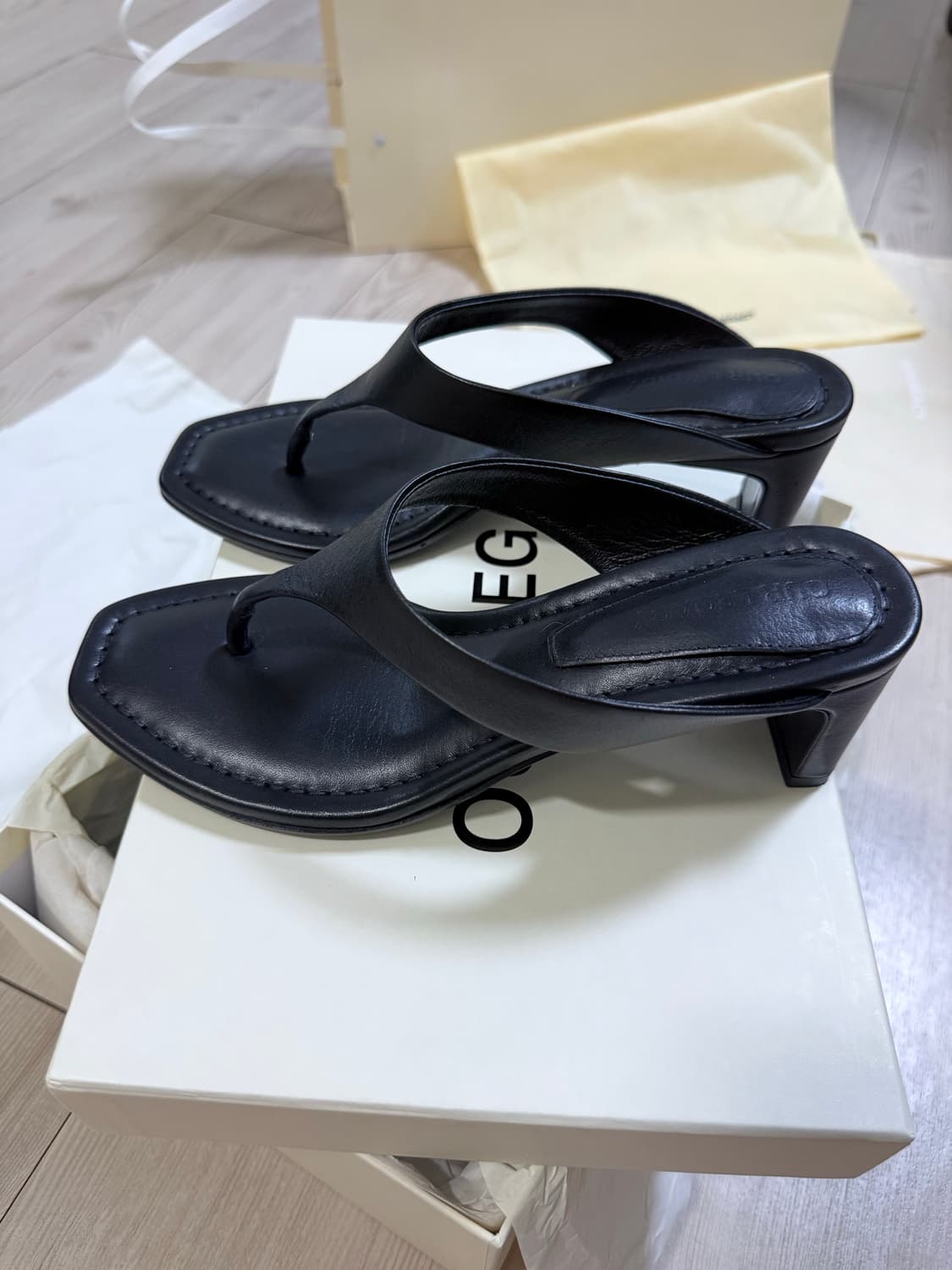 아워 레가시 26ss KARASU SANDAL 상품이미지3