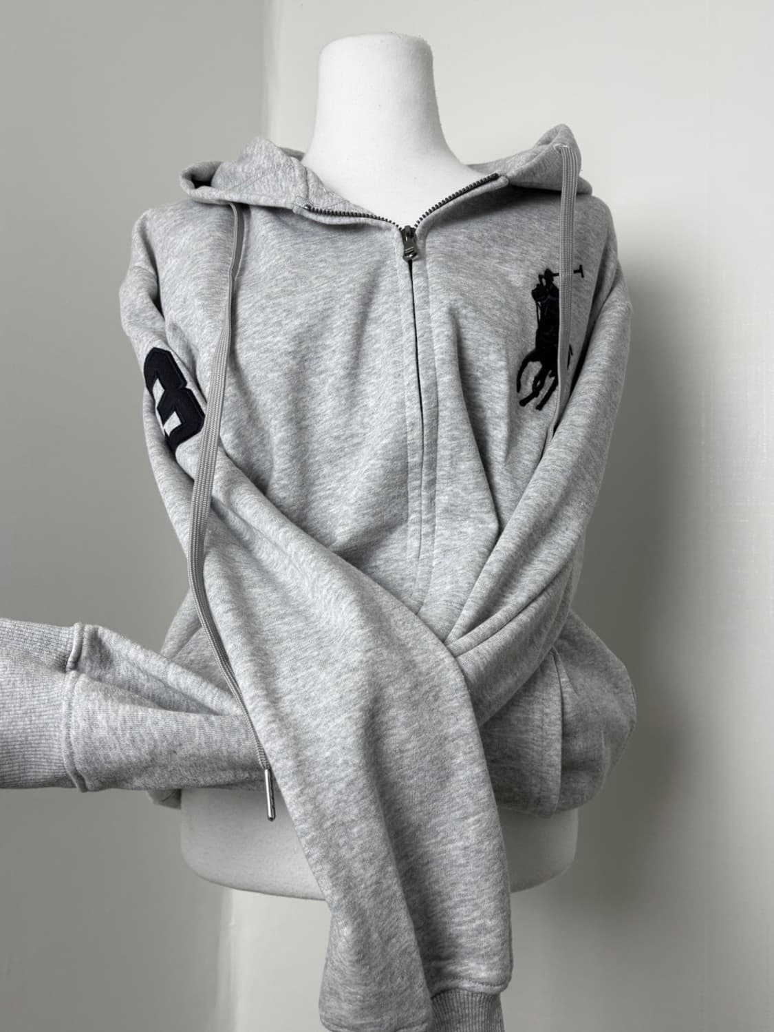 폴로 빅포니 그레이 후드집업 상품이미지1