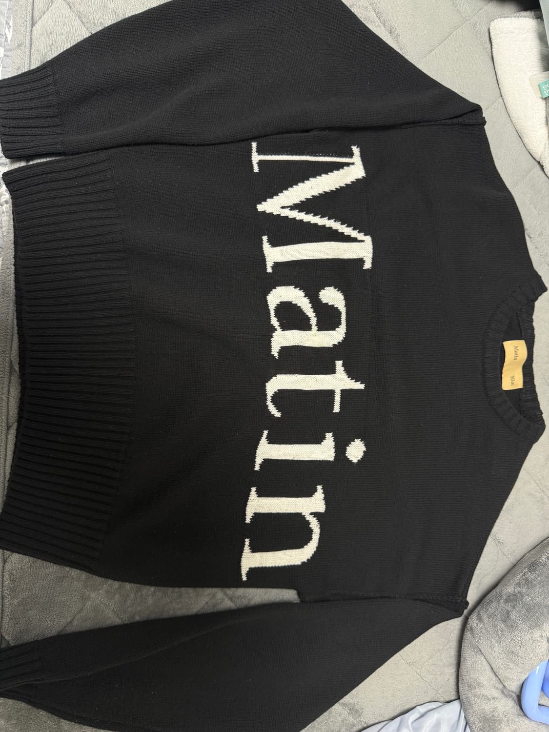 마뗑김 빅로고 니트 상품이미지1