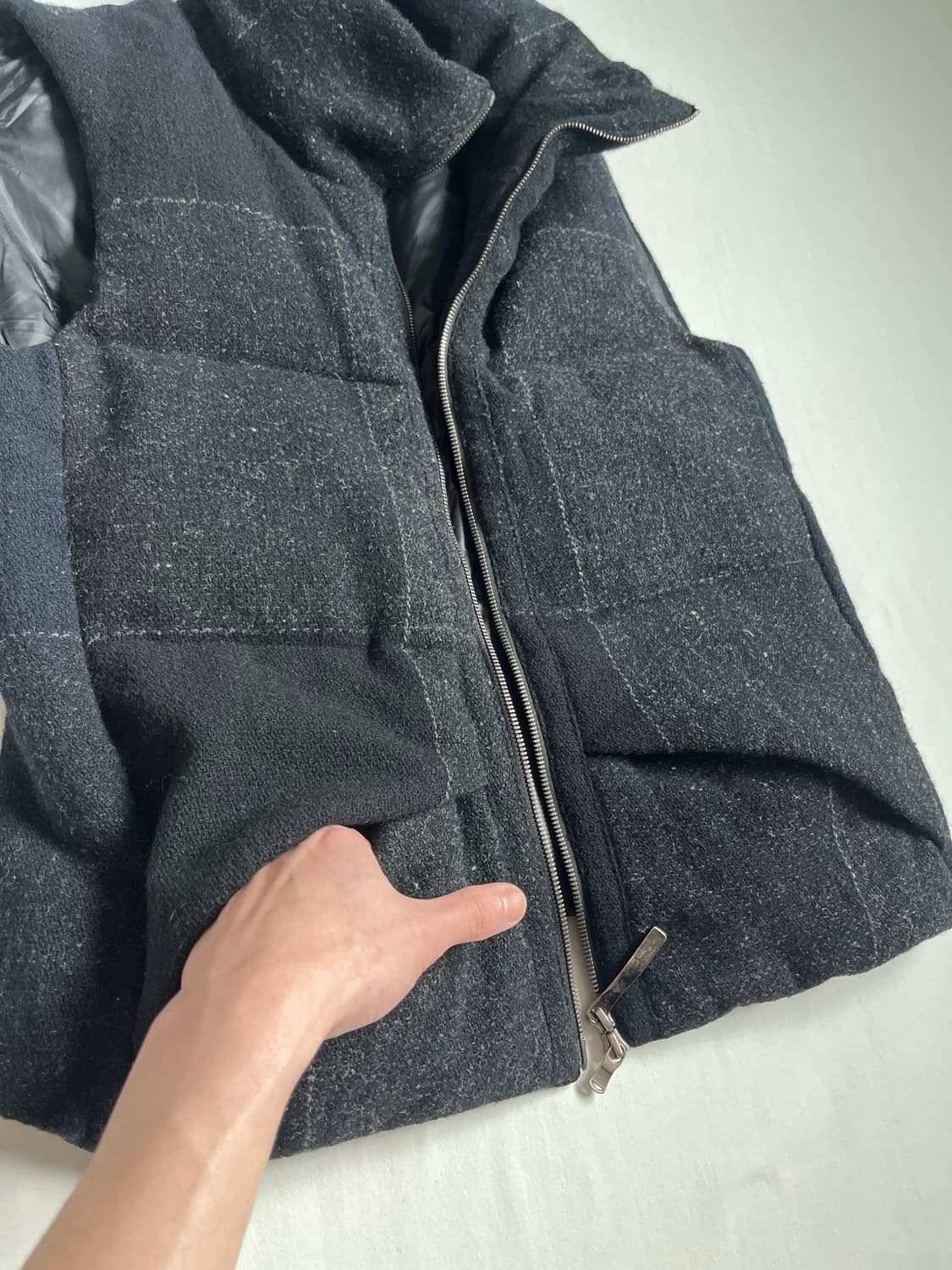 The Viridi-Anne High-Neck Down Vest 상품이미지6