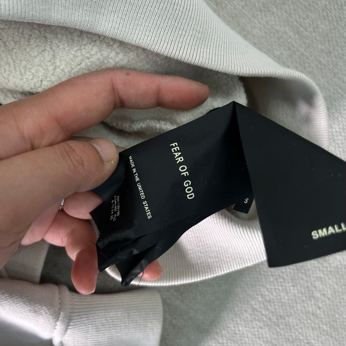 100 피오갓 FG로고 베이지 후드티  상품이미지8