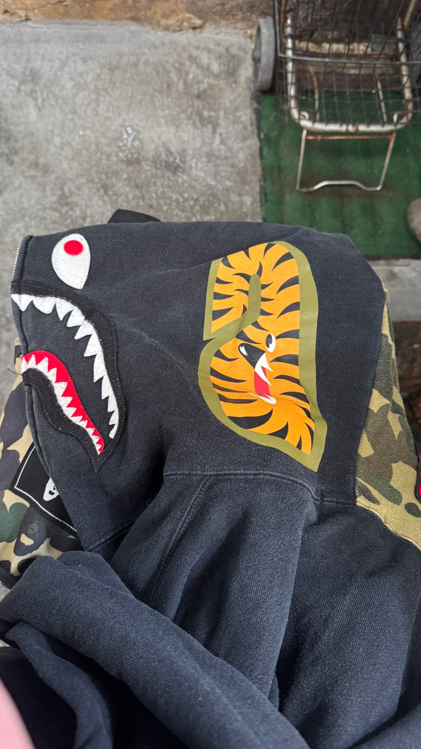 베이프 샤크 후드집업 반샤크 희귀사이즈 2xl 상품이미지3