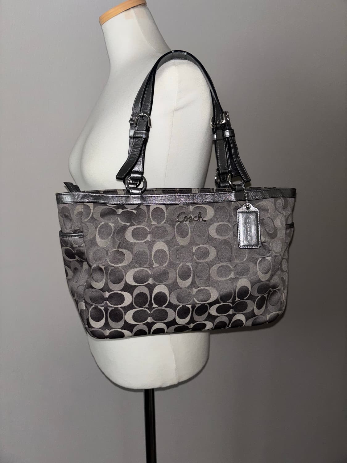 Coach vintage gray shoulder bag 상품이미지3