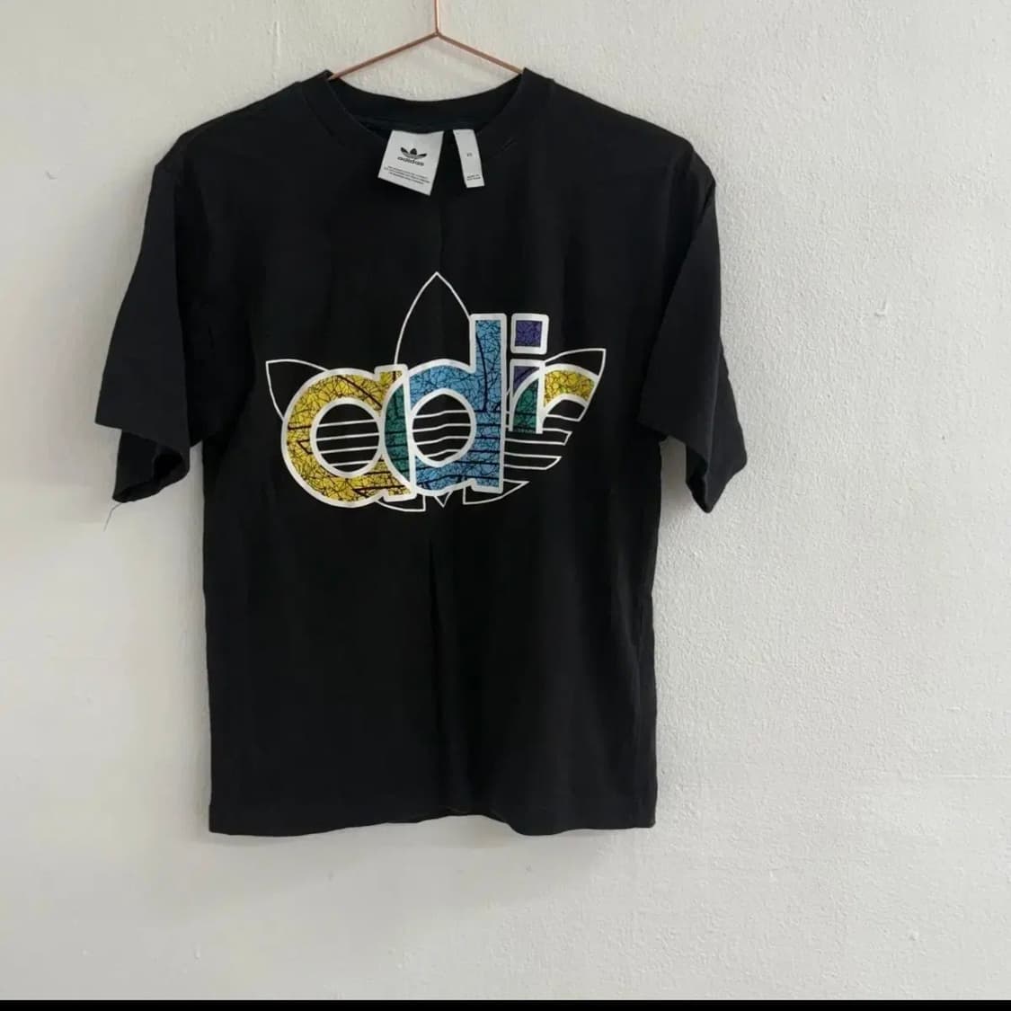 아디다스 멀티컬러 트레포일 티셔츠 XS 상품이미지1
