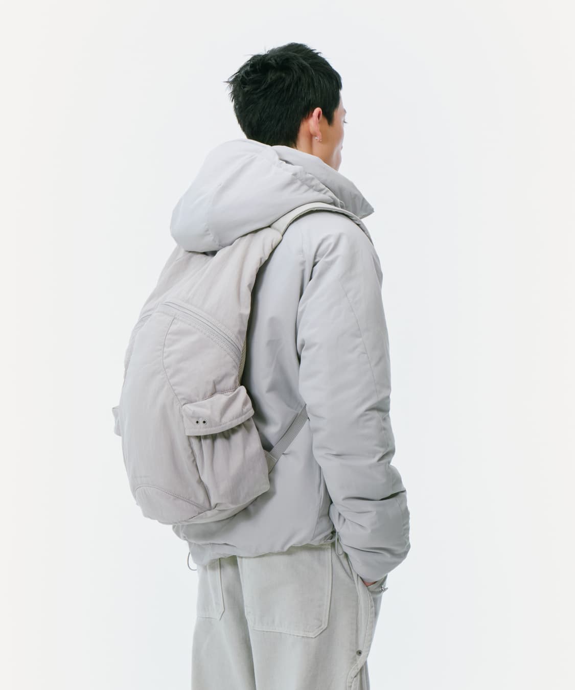 ELLIPSE BACKPACK LIGHT GREY 상품이미지1