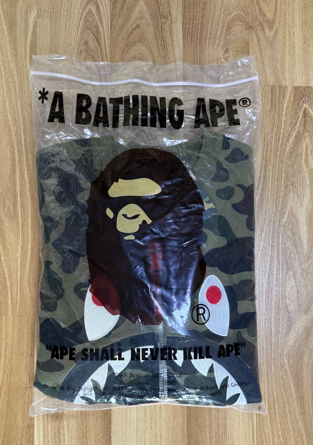 베이프 퍼스트 카모 샤크 크루넥 스웨트셔츠 그린 M 상품이미지6