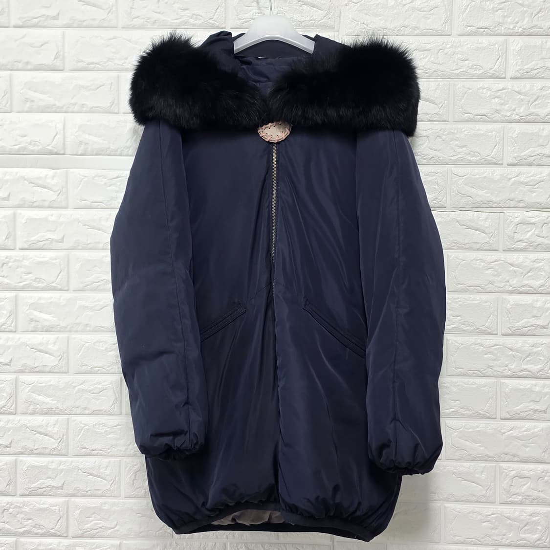 택포// 베네통 폭스퍼 다운 패딩 L 상품이미지1