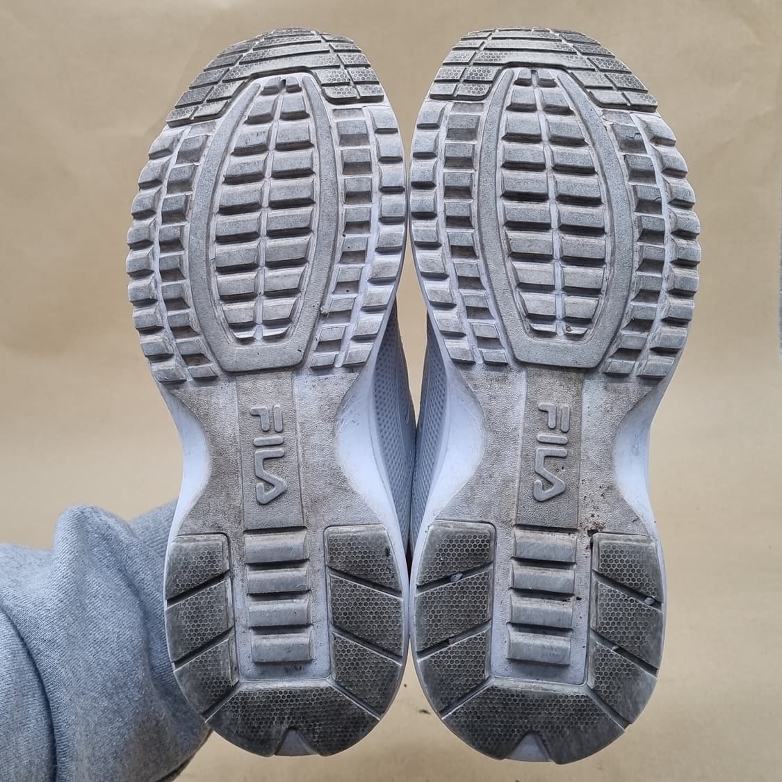 휠라 디스럭터 트레이너 운동화240 상품이미지3