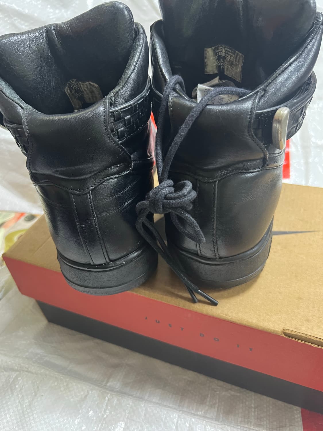 나이키 에어포스1 하이 럭스 상품이미지3