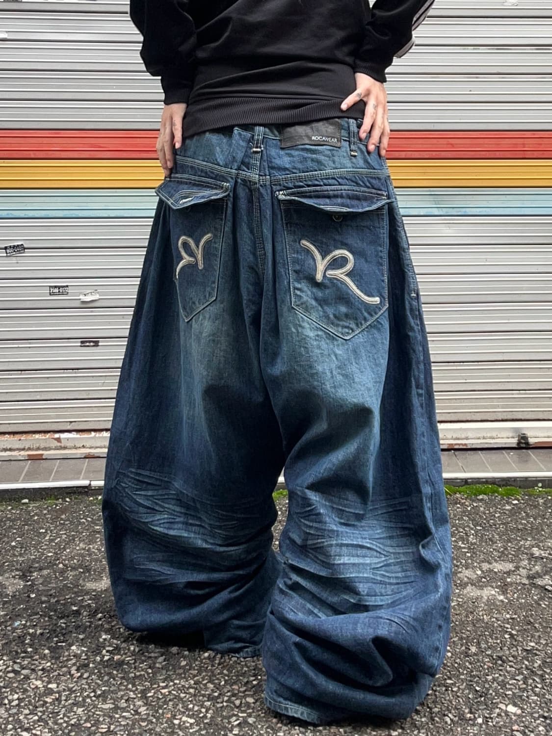  90s ROCA WEAR 백포켓 디테일 워싱 데님와이드 벌룬팬츠 상품이미지1