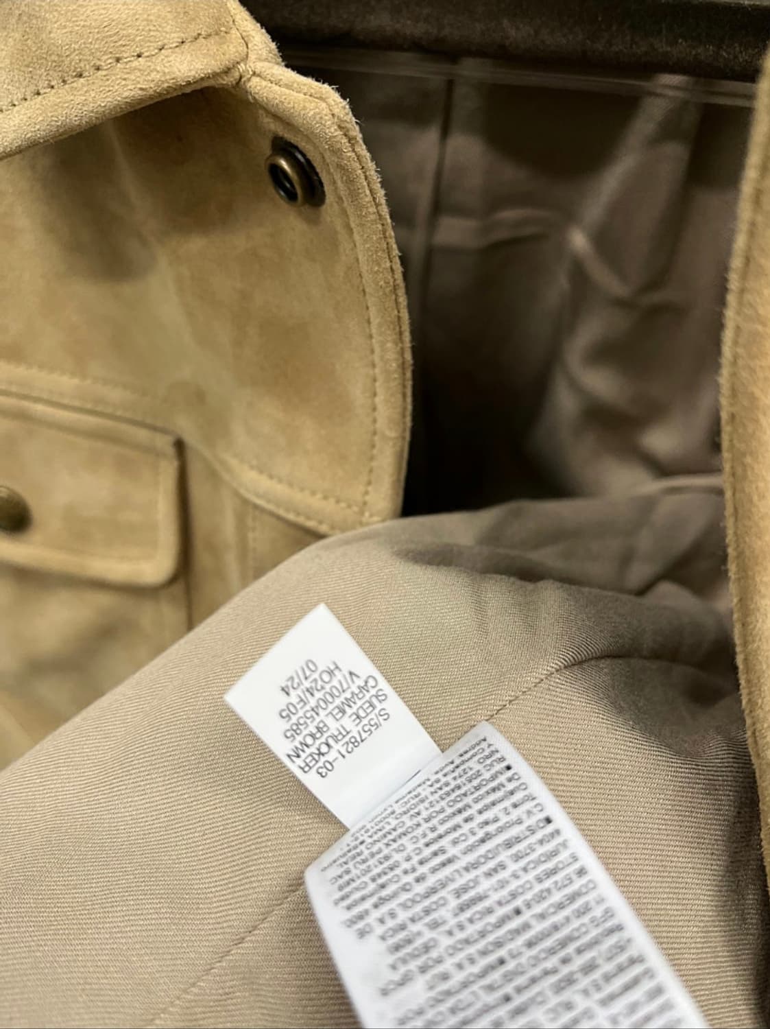 105) 바나나리퍼블릭 24ss 스웨이드 트러커  상품이미지7