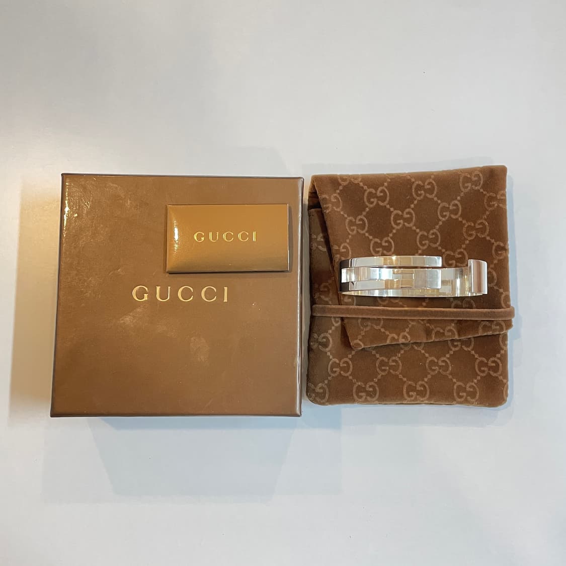 구찌 G로고 컷아웃 925 뱅글 팔찌 상품이미지1