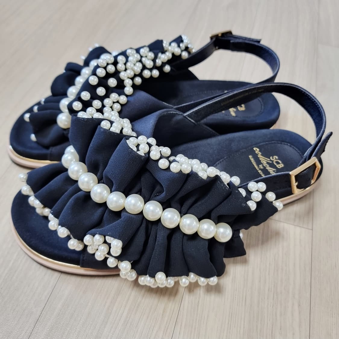 슈콤마보니 츄츄샌들 (235/표기365) 상태완벽 상품이미지4