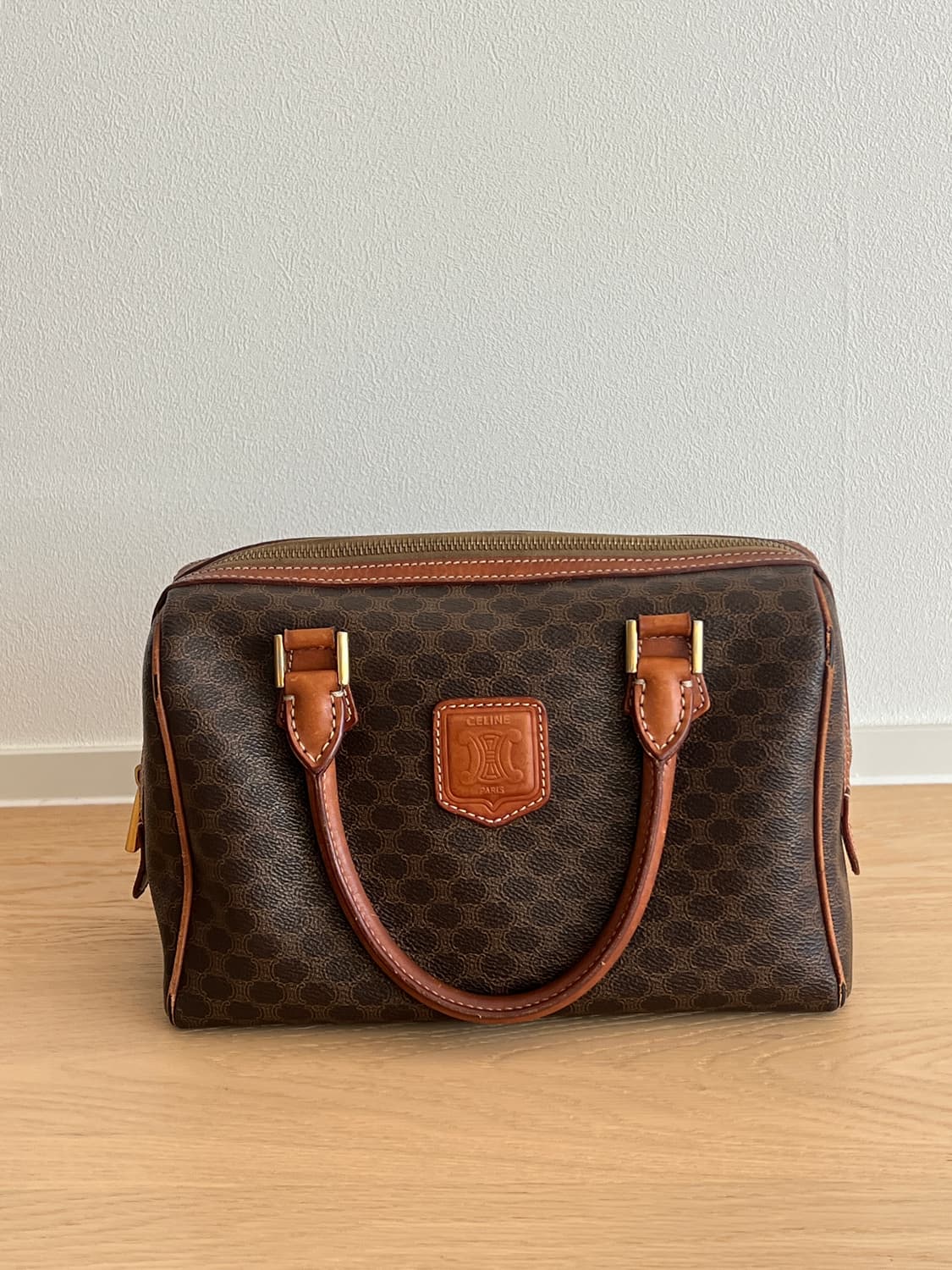 셀린느 마카담 미니 보스턴백 상품이미지9