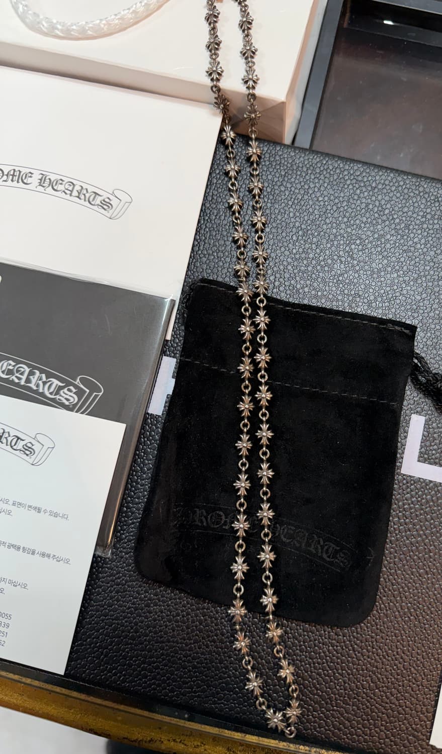 크롬하츠 정품 신형 타이니크로스 25인치 목걸이 팝니다.!! 상품이미지3