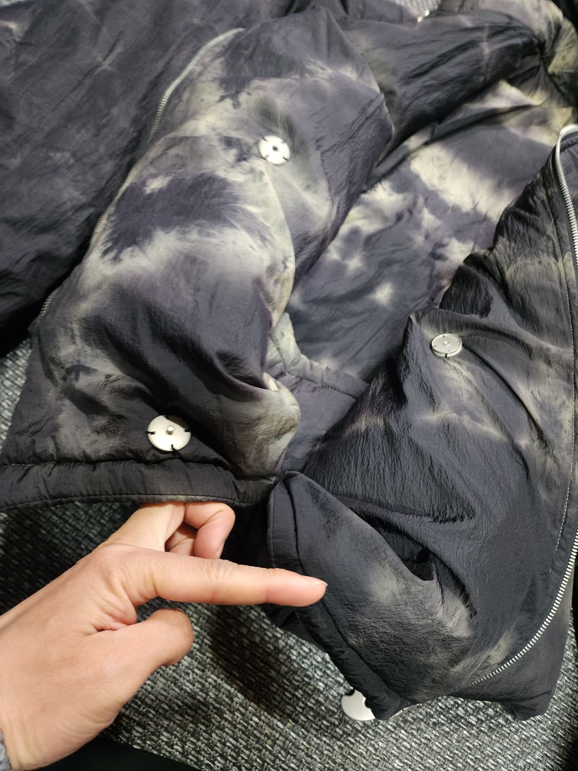 몽세누 블리즈 패디드 L 사이즈 자켓 상품이미지5